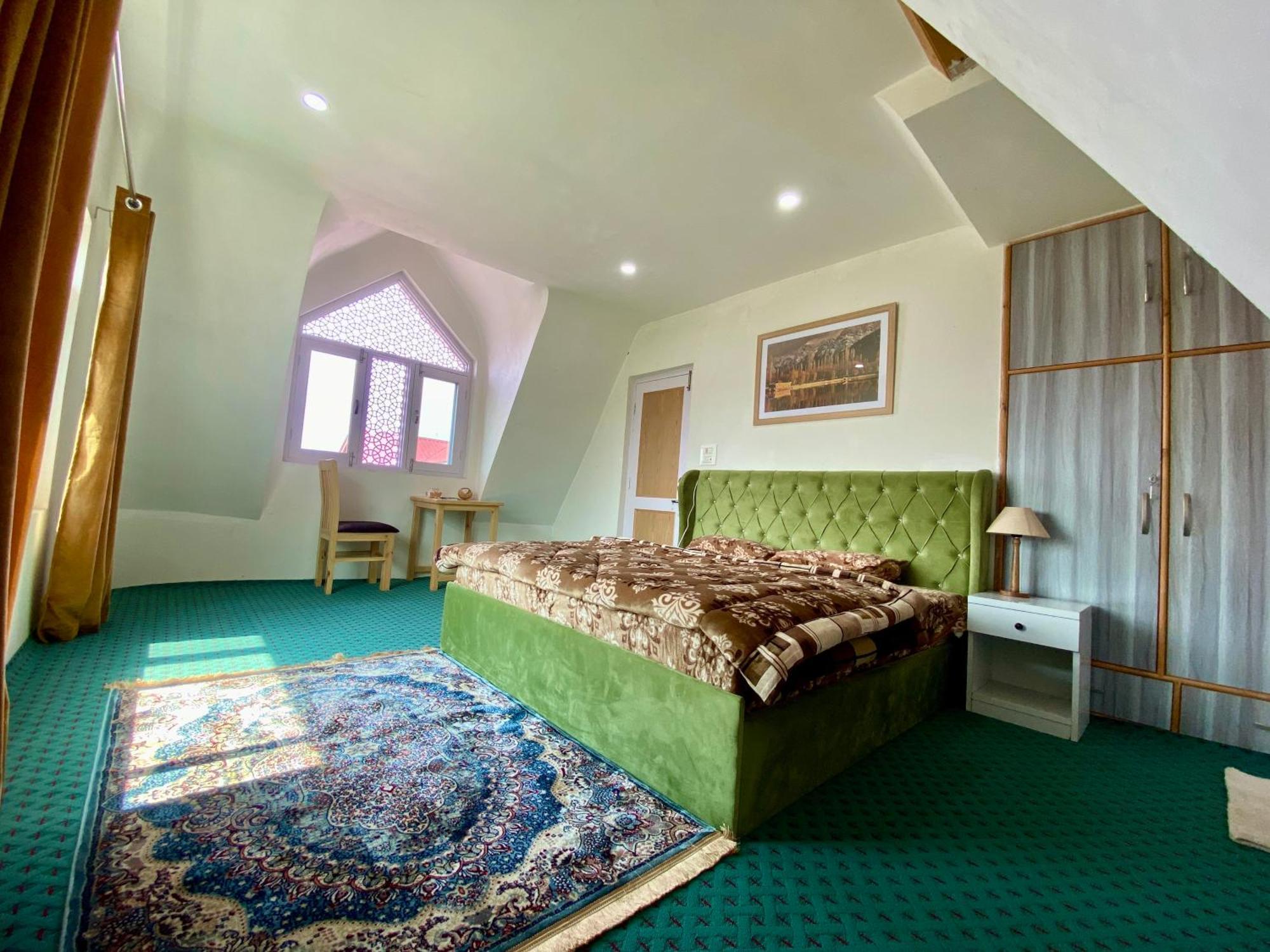 Al Jalal Resort Srinagar  Luaran gambar